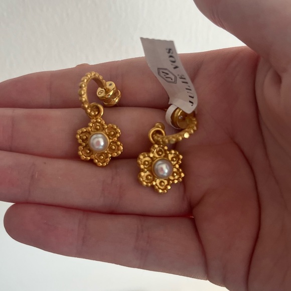 NWT Colette Hoop & Charm Julie Vos Earrings - Picture 5 of 5